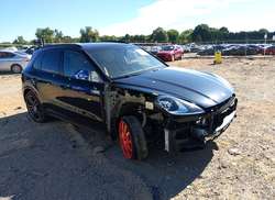 2023 Porsche Cayenne Platinum Edition
