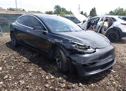 2018 Tesla Model 3 Long Range/MID Range