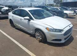 2016 Ford Fusion S