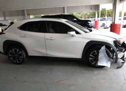 2020 Lexus UX 200   — 14