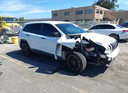 2014 Jeep Cherokee Sport