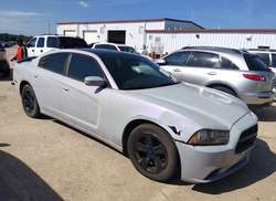 2012 Dodge Charger SE