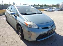 2014 Toyota Prius TWO