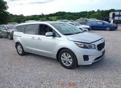 2015 KIA Sedona LX
