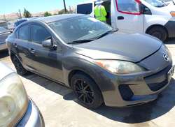 2013 Mazda MAZDA3 I Touring