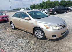 2010 Toyota Camry LE