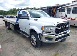 2022 RAM 5500 Chassis Tradesman/SLT