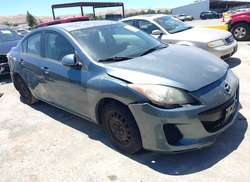 2012 Mazda MAZDA3 I Sport