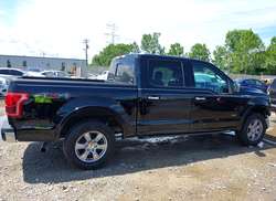 2016 Ford F-150 Lariat — 13