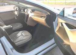 2014 Tesla Model S P85 — 5