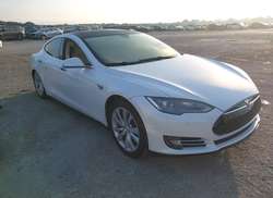 2014 Tesla Model S P85 — 1