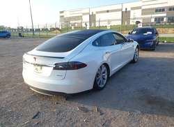 2014 Tesla Model S P85 — 4