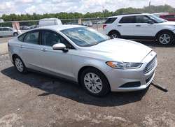 2014 Ford Fusion S