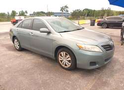 2010 Toyota Camry LE