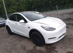 2021 Tesla Model Y Standard Range Rear-Wheel Drive