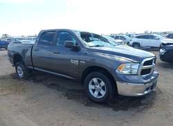 2020 RAM 1500 Classic SLT 4X4 6'4 BOX