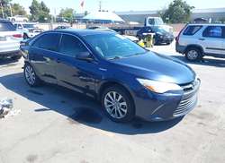 2015 Toyota Camry Hybrid XLE