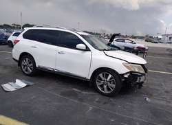 2014 Nissan Pathfinder Platinum