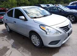 2017 Nissan Versa 1.6 S+