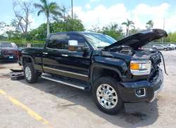 2019 GMC Sierra 2500HD Denali