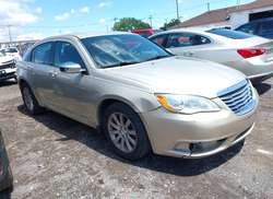 2014 Chrysler 200 Touring