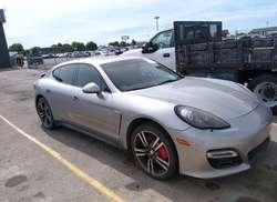 2013 Porsche Panamera GTS