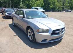2013 Dodge Charger SE