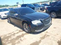 2015 Chrysler 300C  