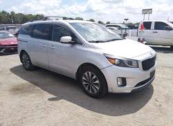 2015 KIA Sedona SX