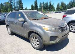 2013 KIA Sorento LX V6