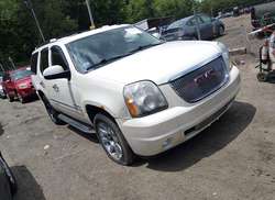 2010 GMC Yukon Denali