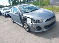 2016 Mitsubishi Lancer ES
