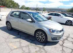 2016 Volkswagen Golf TSI SE 4-Door