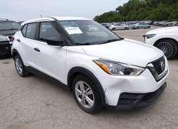 2020 Nissan Kicks S Xtronic CVT