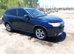 2015 Mitsubishi Outlander SE