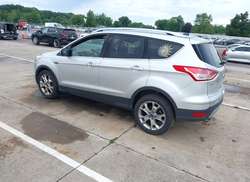 2014 Ford Escape Titanium — 3