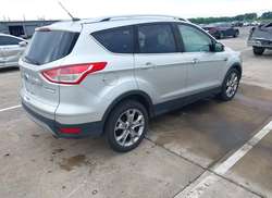 2014 Ford Escape Titanium — 4
