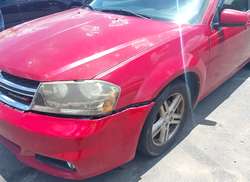 2013 Dodge Avenger SXT — 6