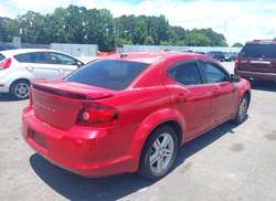2013 Dodge Avenger SXT — 4