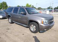 2013 Chevrolet Suburban LT
