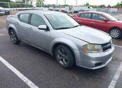 2013 Dodge Avenger SXT