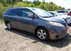 2011 Toyota Sienna LE V6