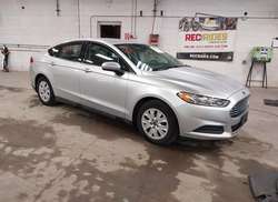 2013 Ford Fusion S