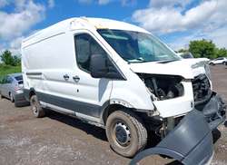 2018 Ford Transit-250  