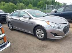 2012 Hyundai Sonata Hybrid  
