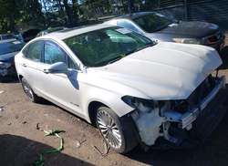 2014 Ford Fusion Hybrid Titanium