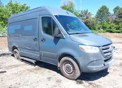 2019 Mercedes-Benz Sprinter 2500 Standard Roof V6