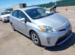 2013 Toyota Prius TWO