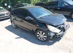 2012 Hyundai Accent SE