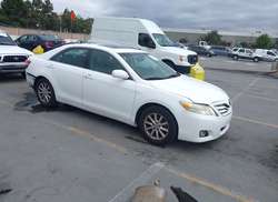 2011 Toyota Camry XLE V6